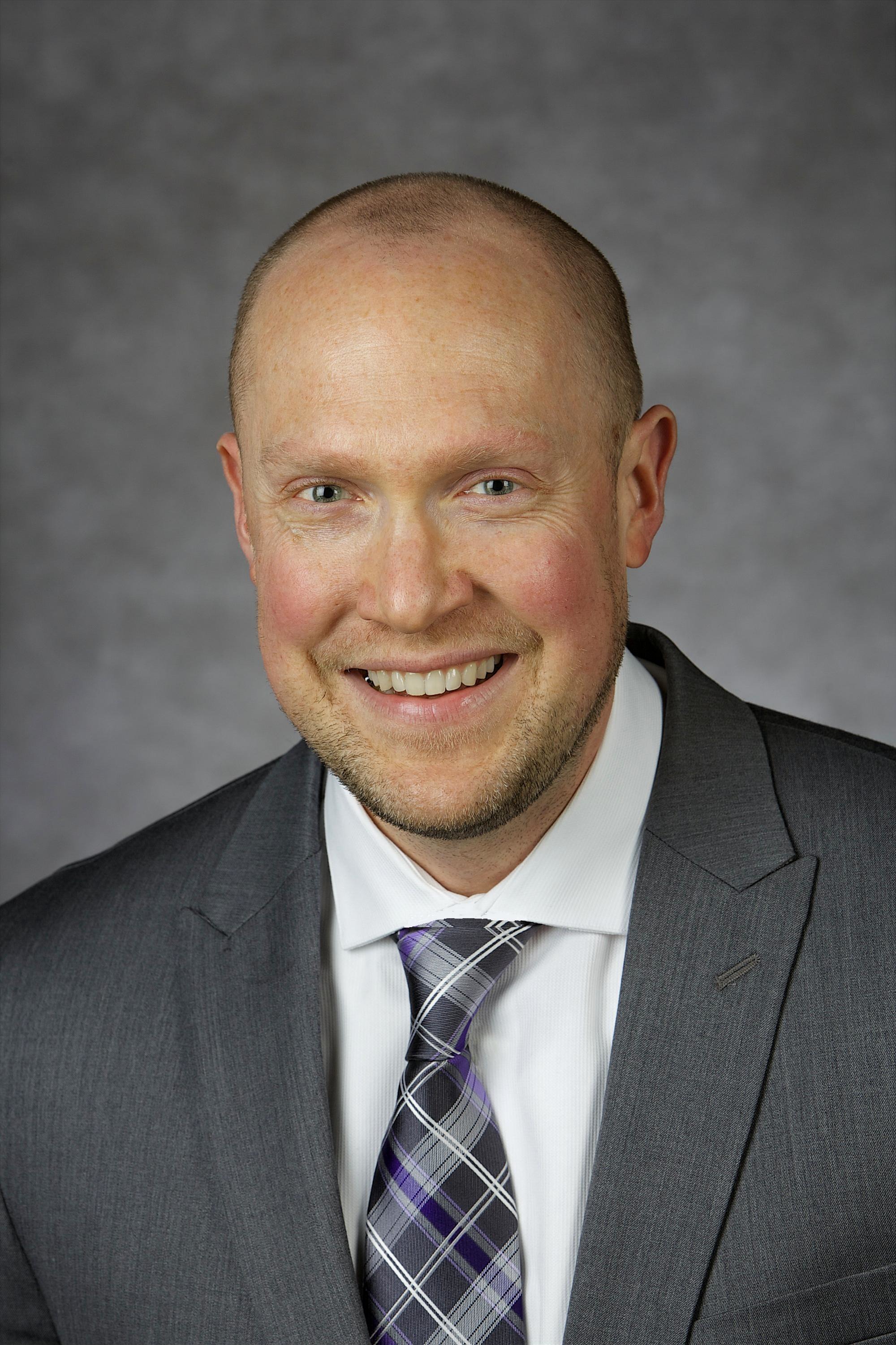 Michael-Roberts.jfif