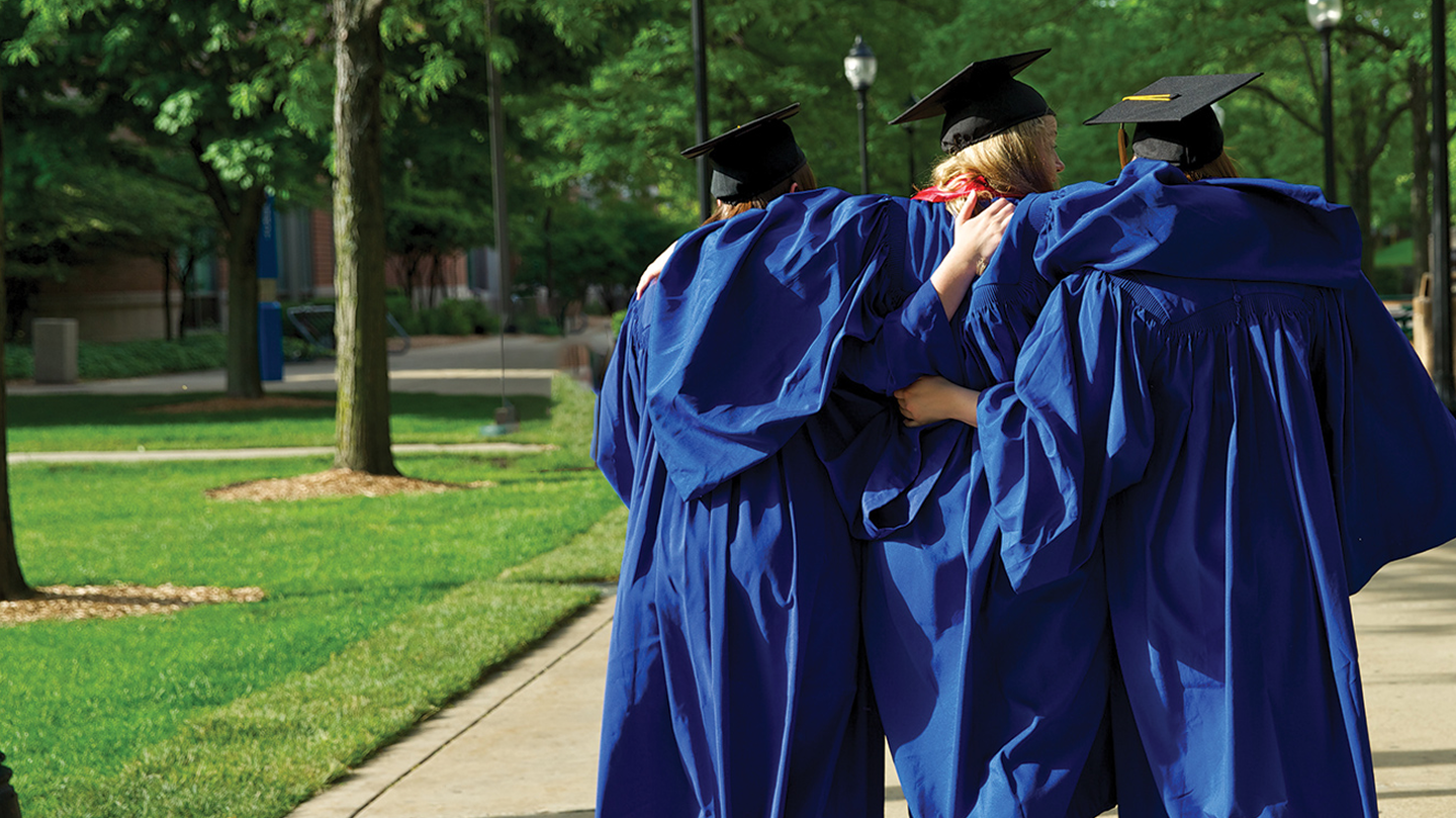 Students_graduation_multiple people_L1_tuition-and-aid_09242025.png