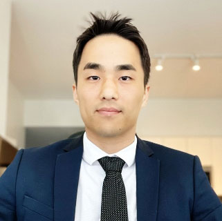 Keowoon (Colin), MBA alumna