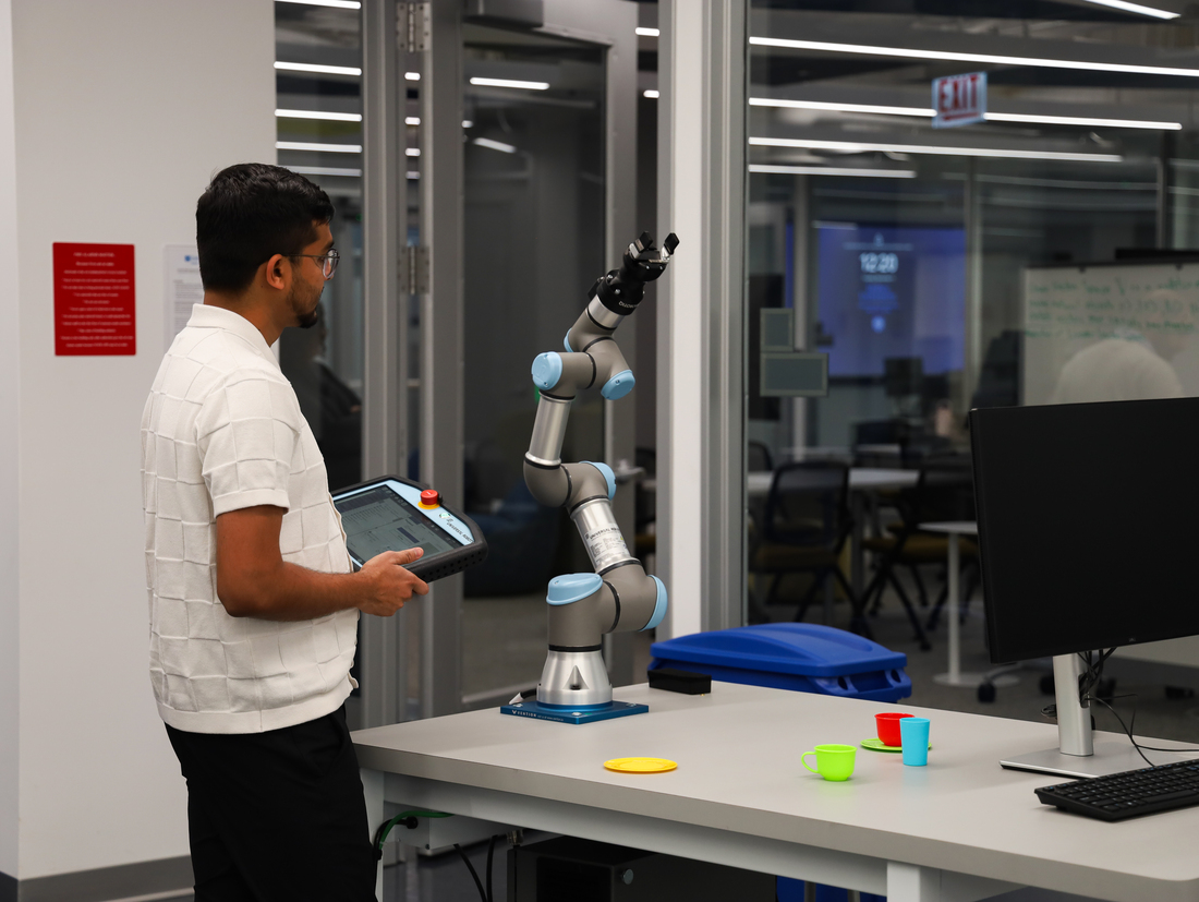 Robot_Arm(2).jpg