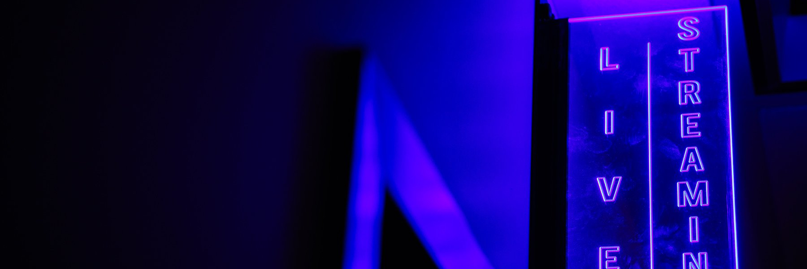 The Streaming Lab Sign