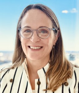 Jennifer Baxtrom (CMN MA ’00)