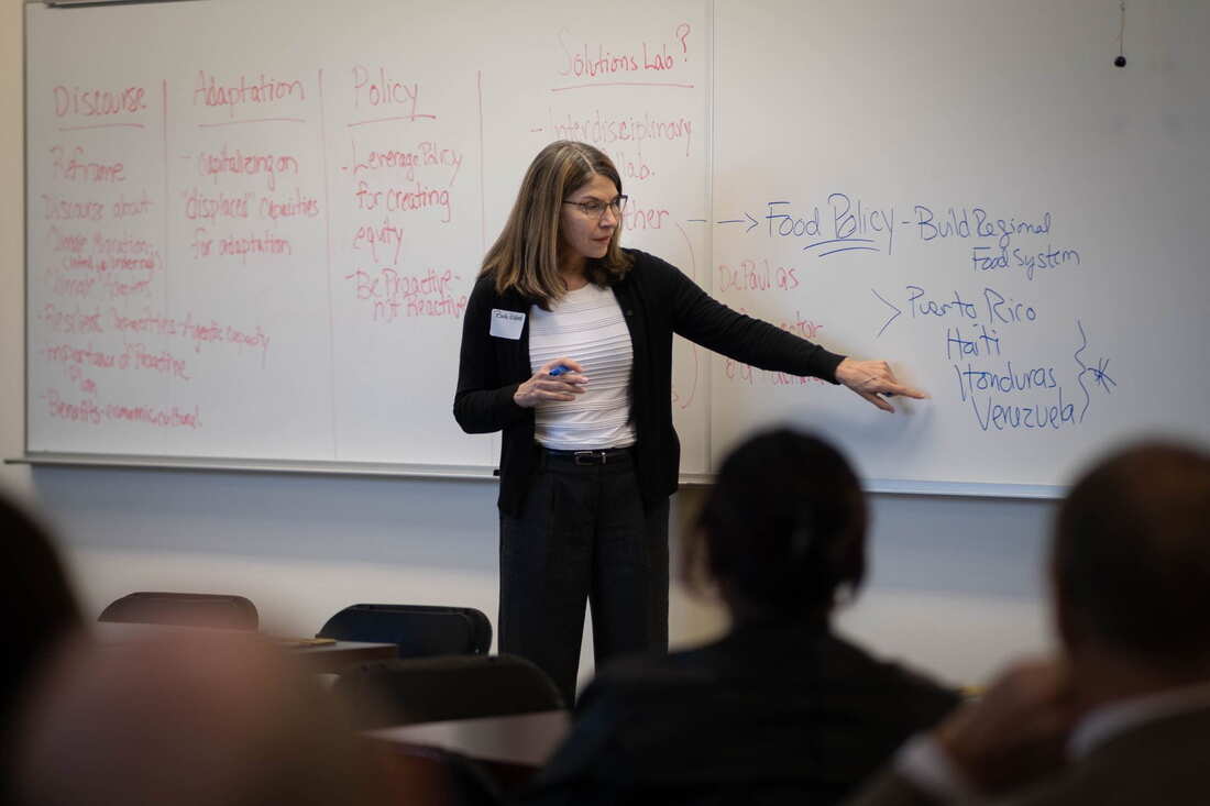 DMCNetworkWeaving-36