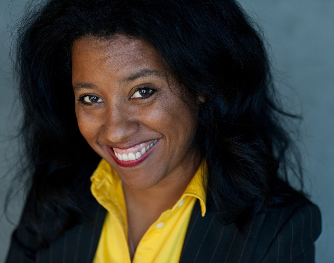 DePaul CDM Faculty Dionna Griffin