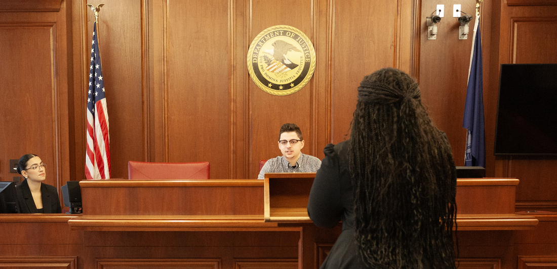 DePaul Law Students in the Ring Courtoom