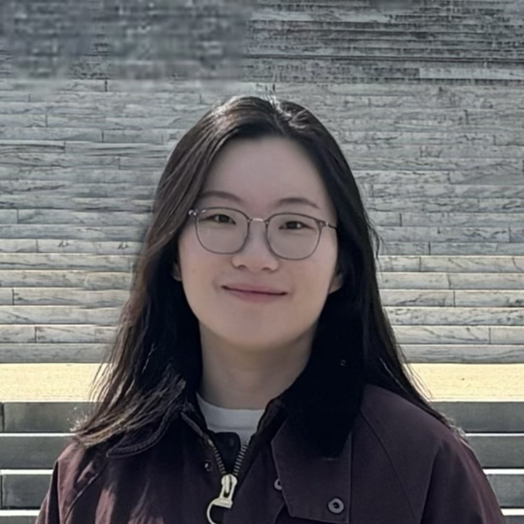Yujia Wang Headshot